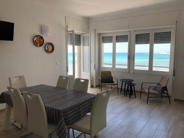 Viva Vista Mare Trilo Primo Piano Apartment Порто Чезарео Екстериор снимка